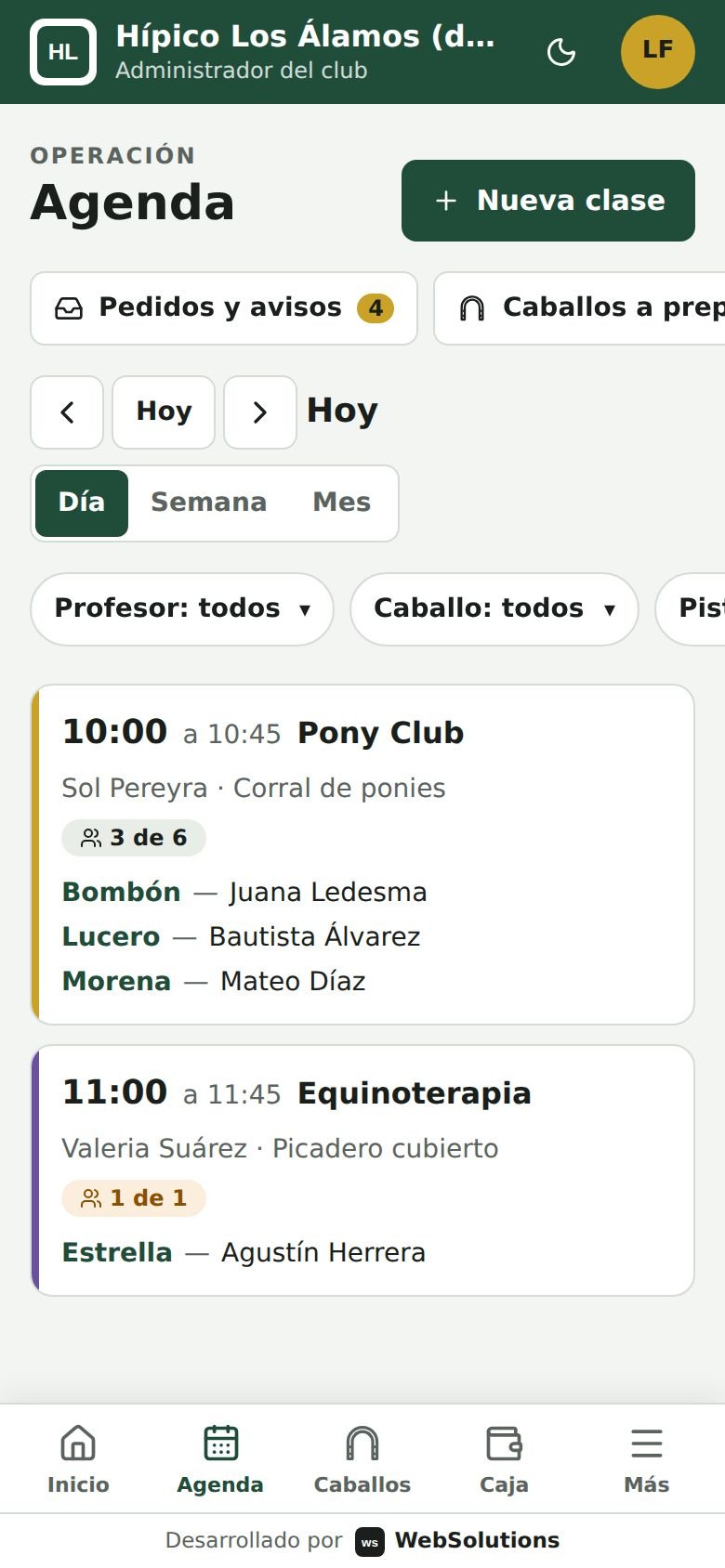 Agenda del día con clases, caballos y jinetes